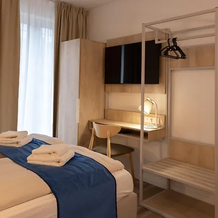 Fairschlafen Boutique Dreibett Kapitänszimmer 0-07, Sauna, Fitness Hotel